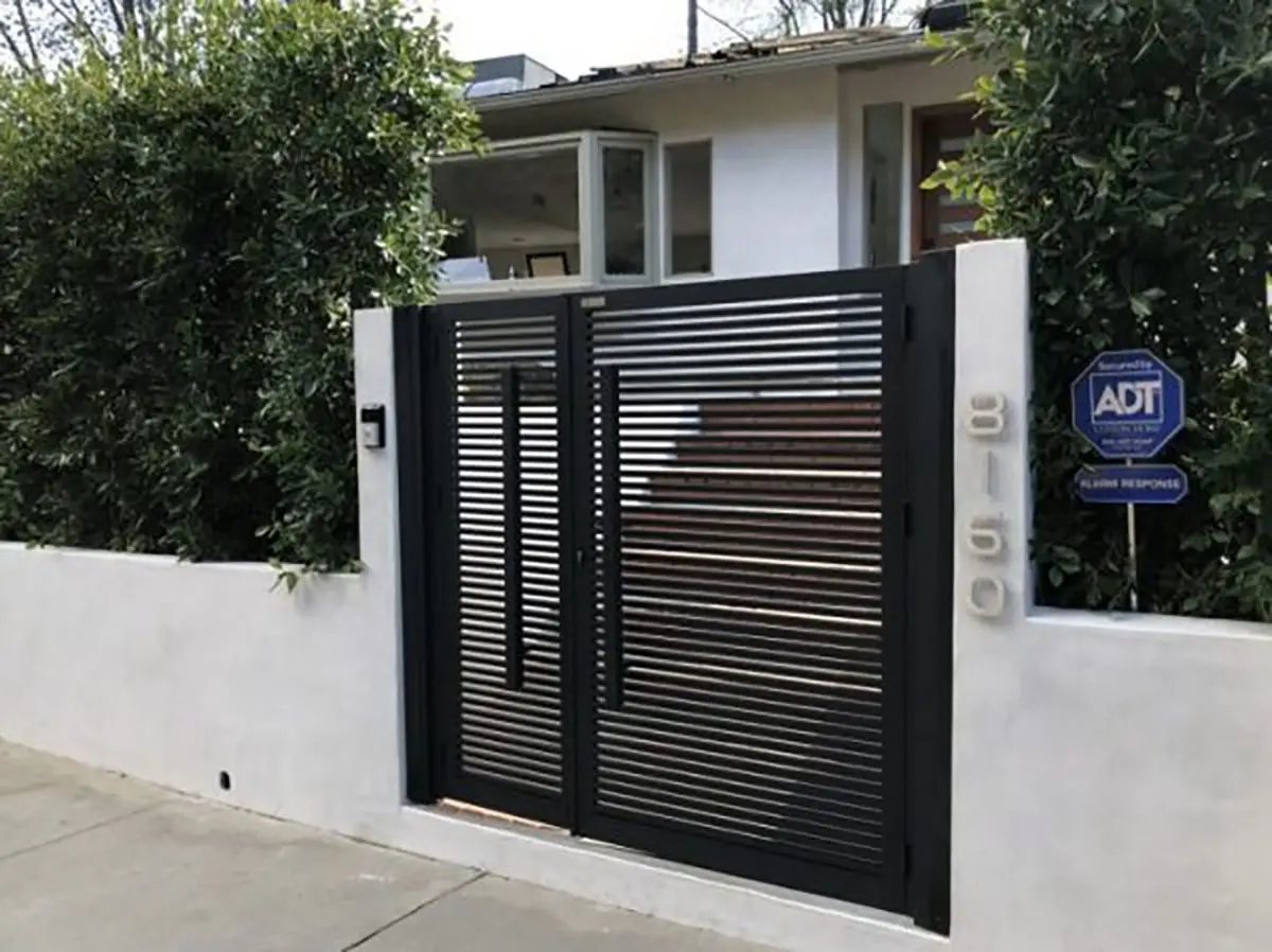 Hi-Tech aluminum entry gate