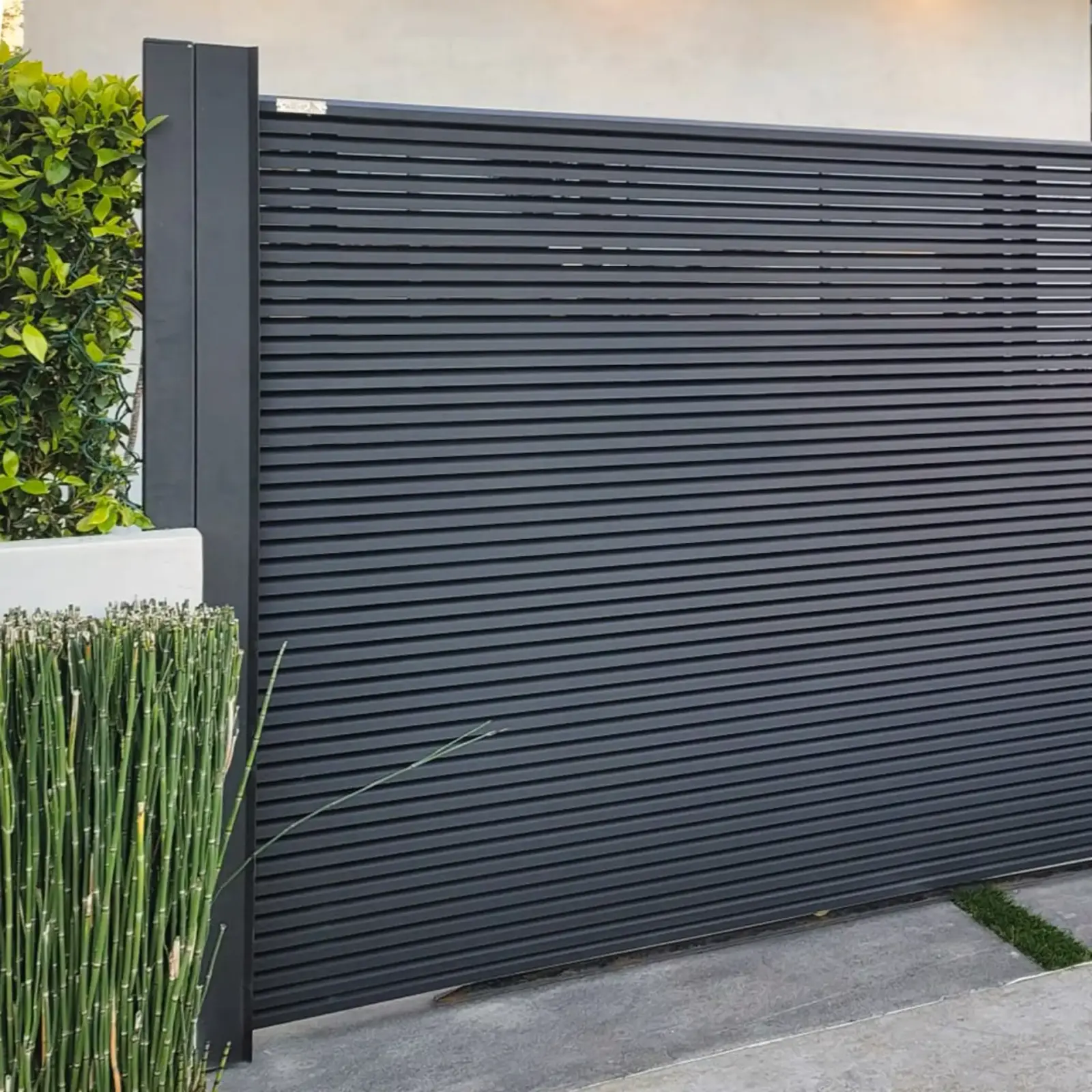 Hi-Tech aluminum gate, completed installation 10