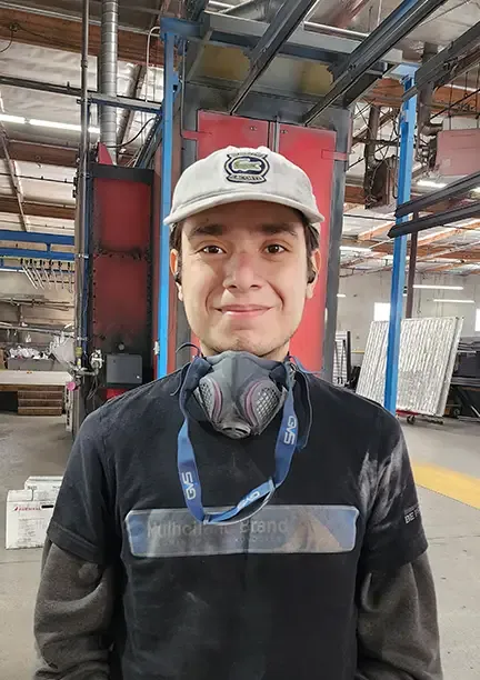Juan V., Powder Coating at Mulholland Brand