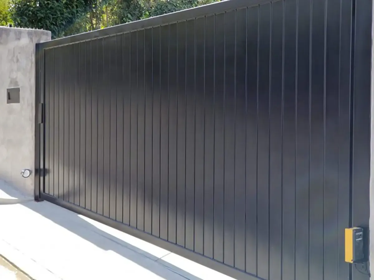 Specialty aluminum driveway gate
