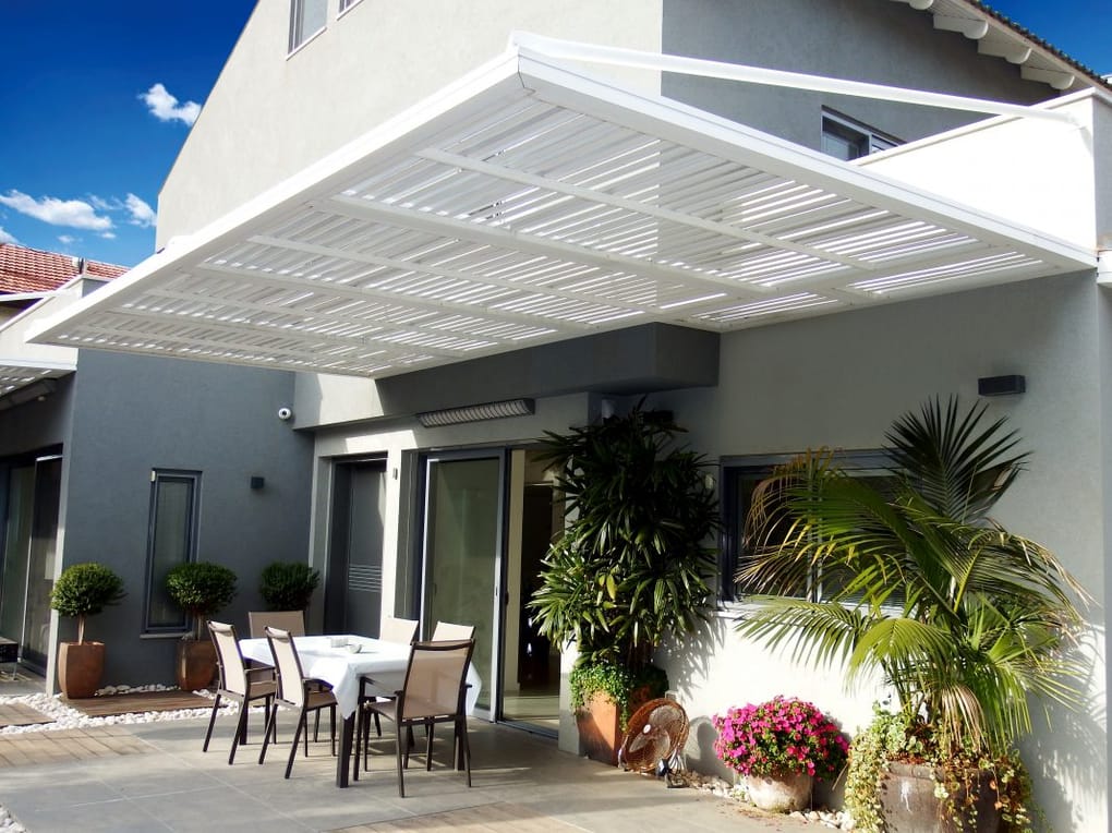 White aluminum pergola