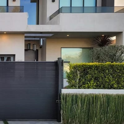 Aluminum Driveway Gates, Mulholland brand, aluminum, aluminum gates