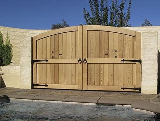 White wood entry gate