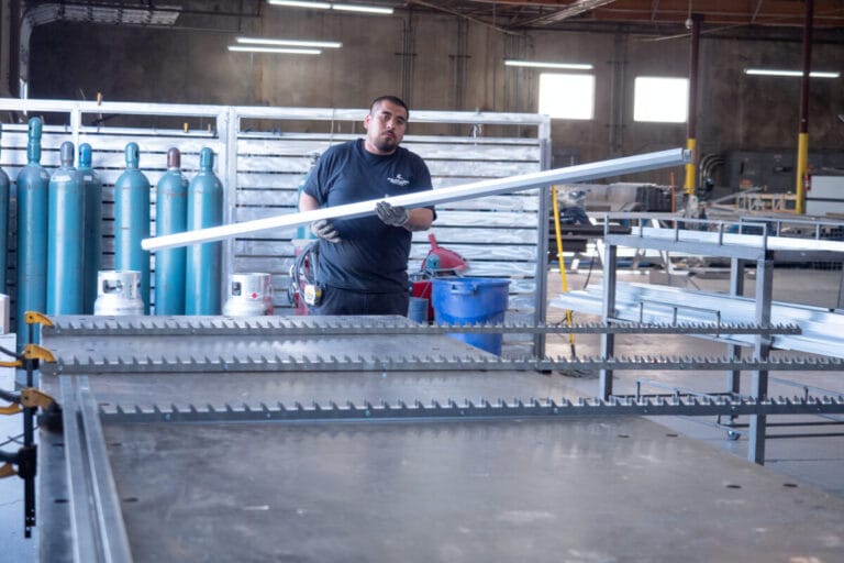 Gate and Fence Factory - Woodland Hills