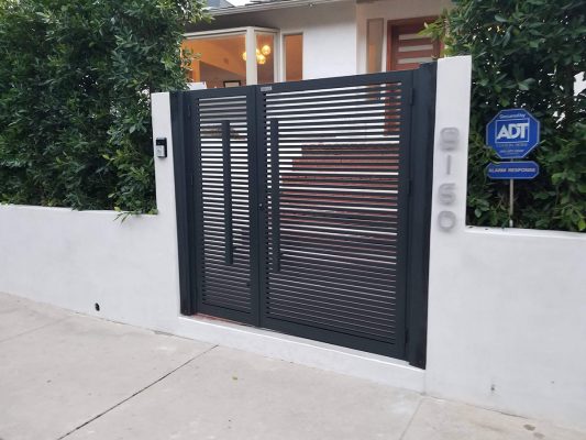 Hi-tech aluminum entry gate