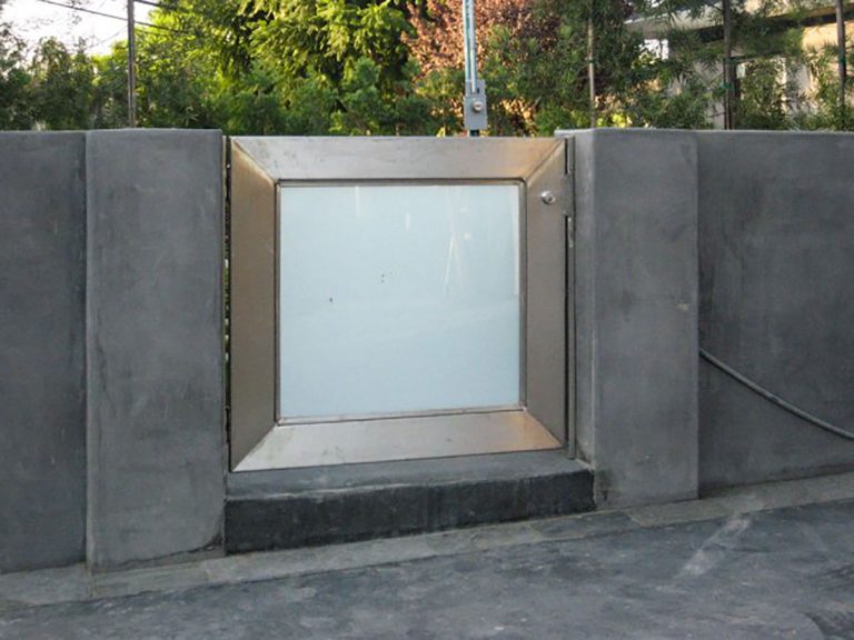 Stainless Steel Side-entry gate