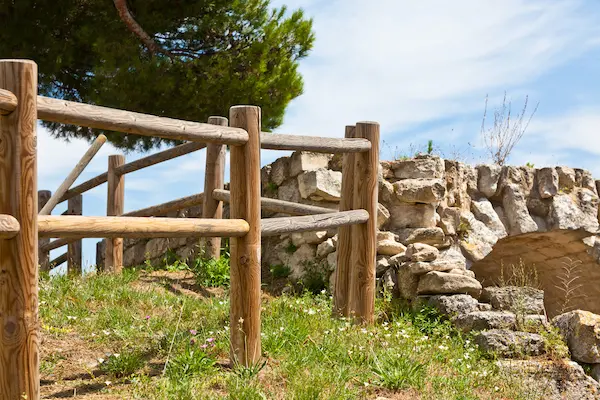 Fences can act as boundaries
