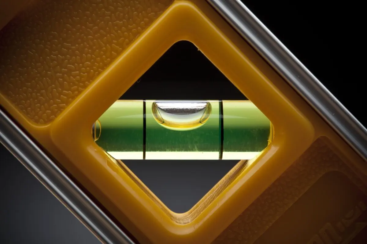 Bubble Level for Gates and Fences