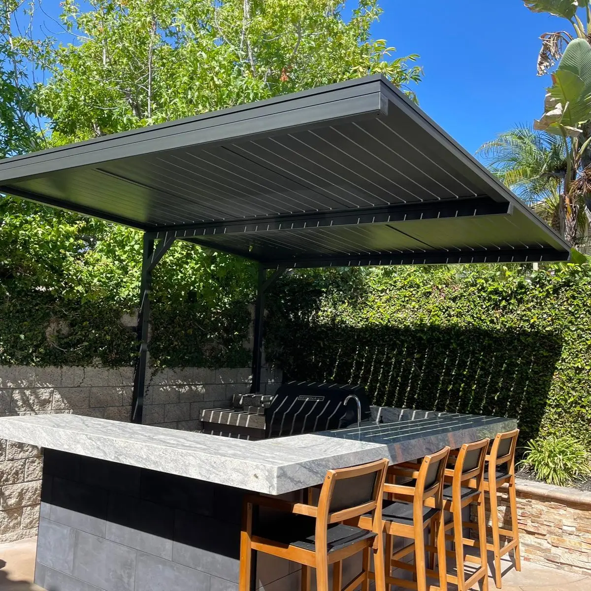 custom pergola, aluminum pergola