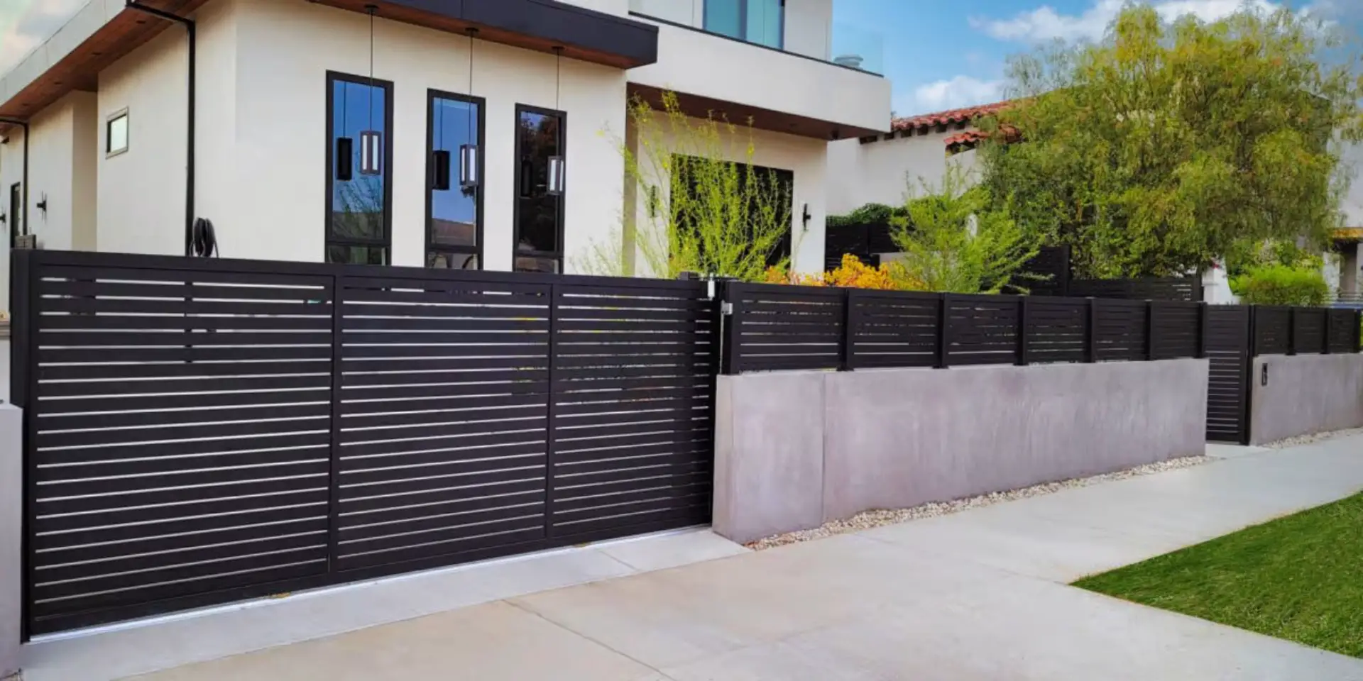 aluminum driveway gates, mulholland brand