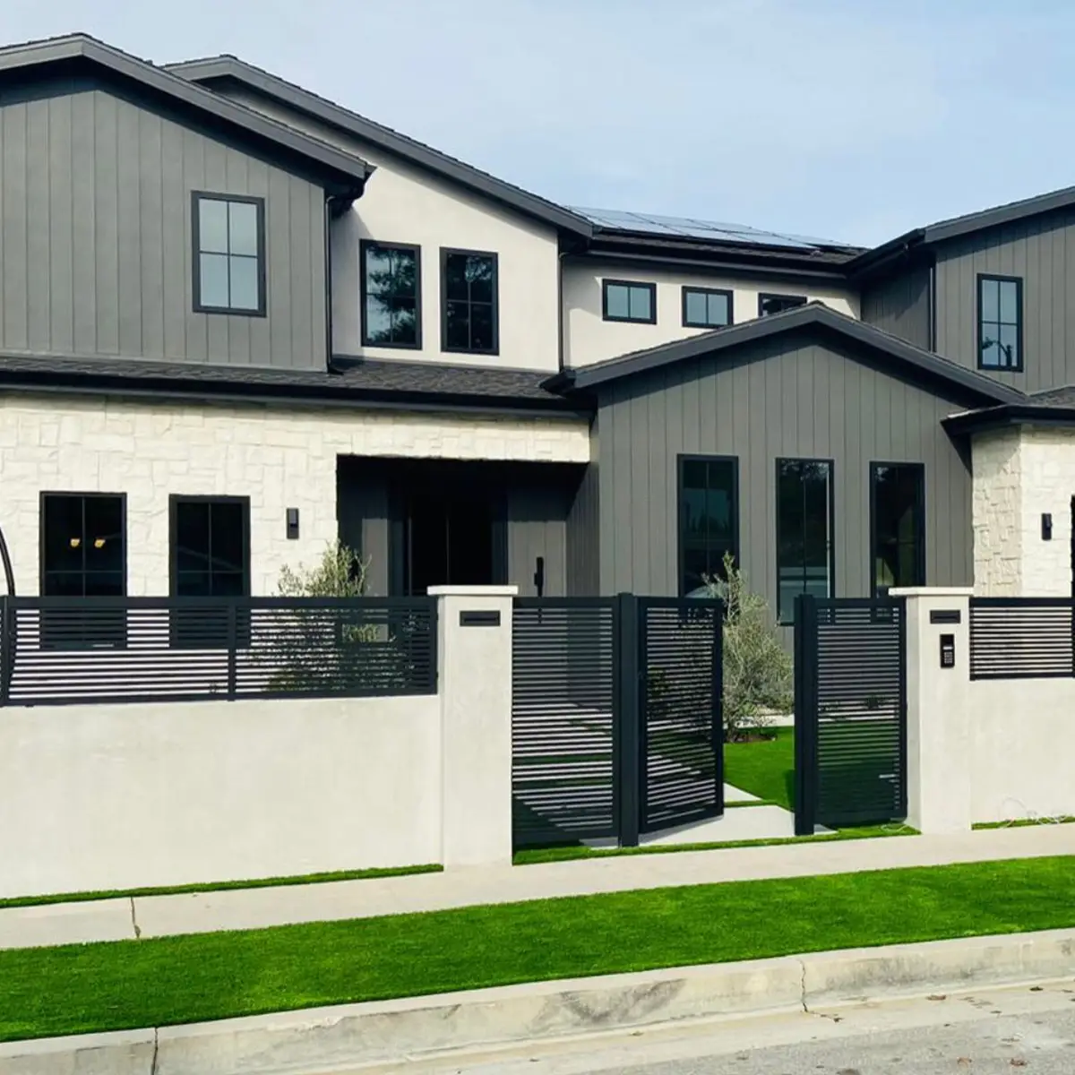 Aluminum gate, aluminum fence, gates and fences, Mulholland brand