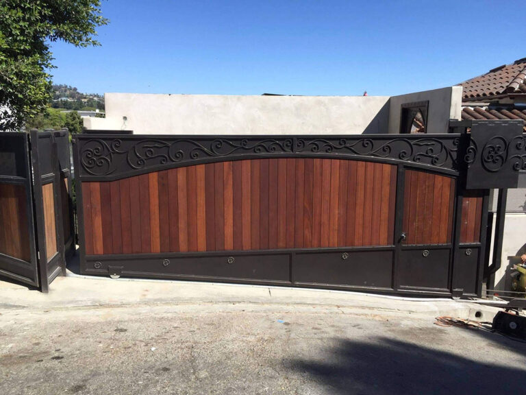 wood gate for driveway